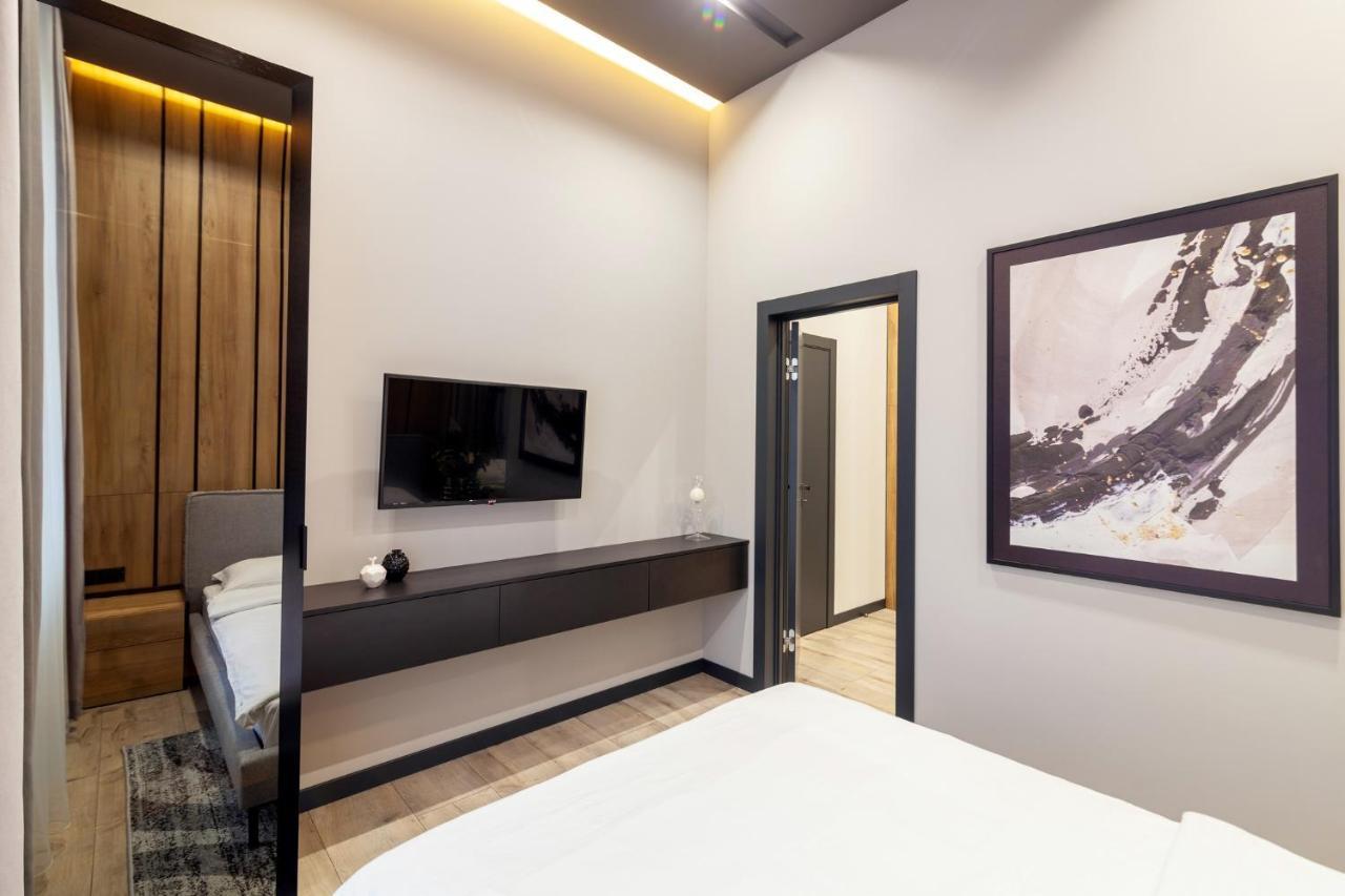 Royal Vip Apartment On Leontovicha 5 Lvov Exteriér fotografie
