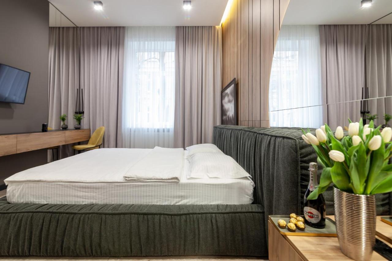 Royal Vip Apartment On Leontovicha 5 Lvov Exteriér fotografie
