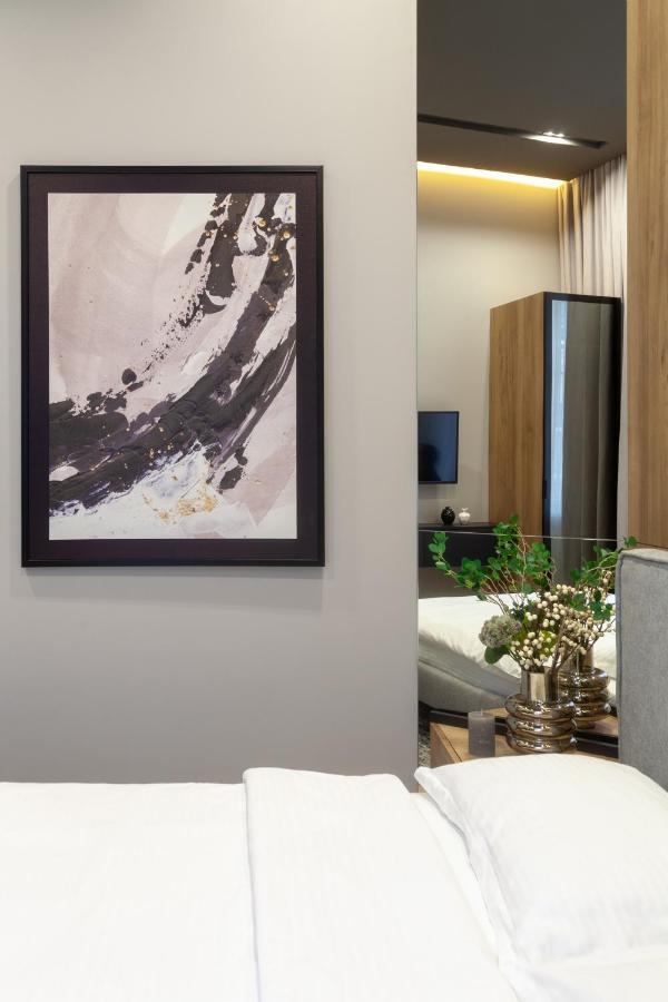 Royal Vip Apartment On Leontovicha 5 Lvov Exteriér fotografie