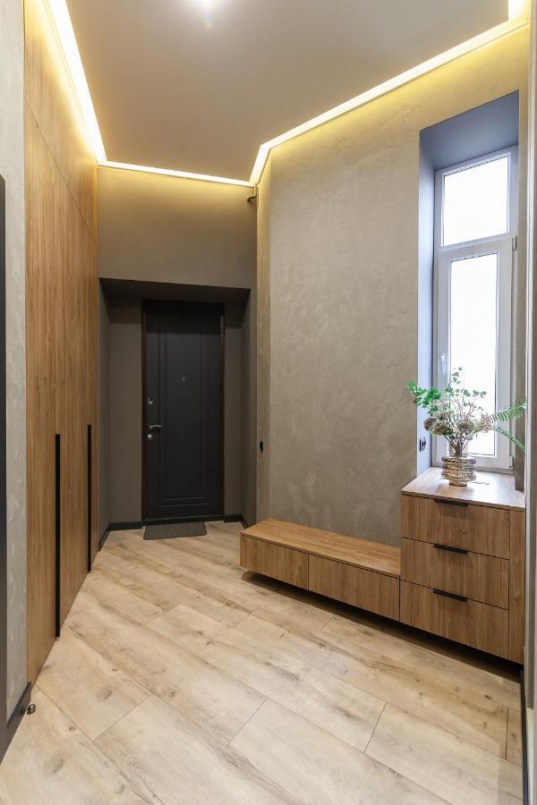 Royal Vip Apartment On Leontovicha 5 Lvov Exteriér fotografie